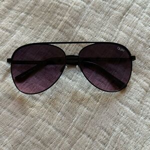 Quay vivienne sunglasses